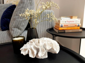Ivory Lane City Center Luxury Suite